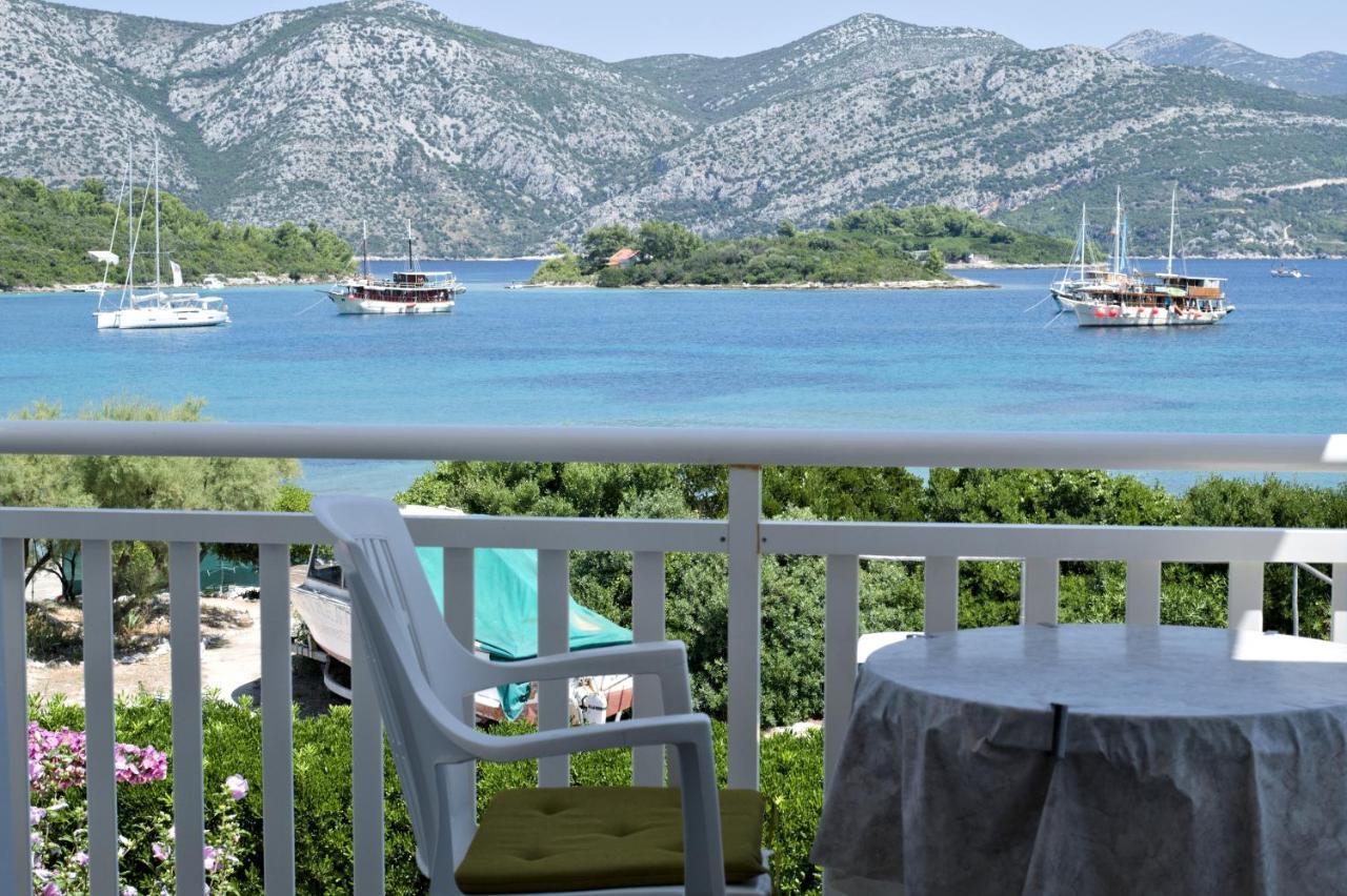Fei Fei Apartments 2 Račišće Exteriör bild