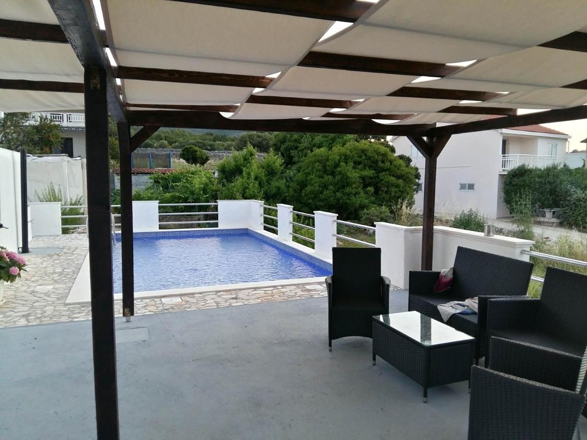 Fei Fei Apartments 2 Račišće Exteriör bild
